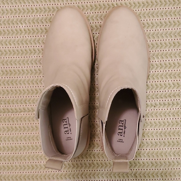 a.n.a Cream Ankle Booties with Elastic‎ Panels - Picture 5 of 10